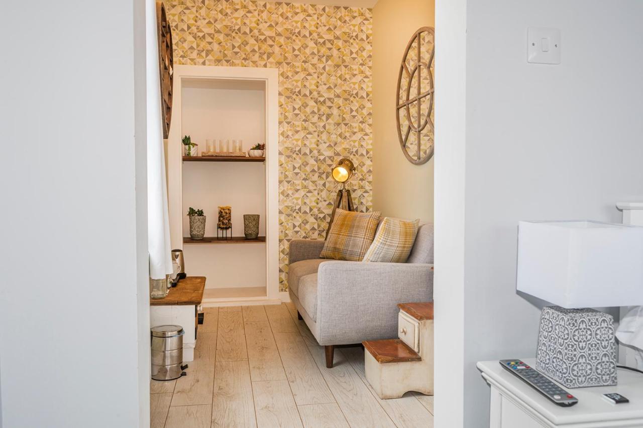 The Sleep-inn Hare Bed & Breakfast Herne Bay